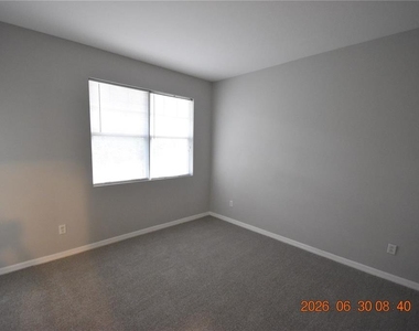 8319 King Blossom Court - Photo Thumbnail 16