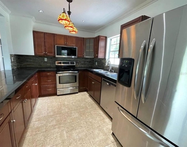 123 W Wildwood Street - Photo Thumbnail 5