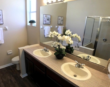 8539 Deer Chase Drive - Photo Thumbnail 18