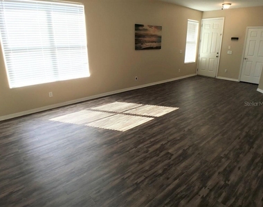8539 Deer Chase Drive - Photo Thumbnail 5