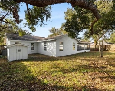 14915 Gentilly Place - Photo Thumbnail 10