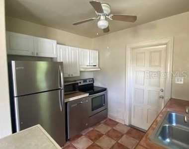 2868 39th Avenue N - Photo Thumbnail 9