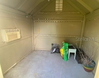 2868 39th Avenue N - Photo Thumbnail 4