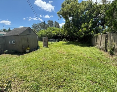 2868 39th Avenue N - Photo Thumbnail 2