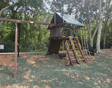 4337 Deermont Circle - Photo Thumbnail 13
