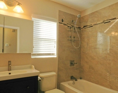 10837 Kensington Park Avenue - Photo Thumbnail 22