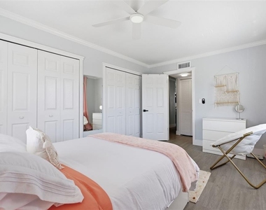 631 N Keene Road - Photo Thumbnail 16