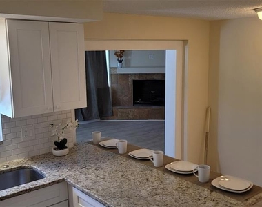 13240 Starfish Drive - Photo Thumbnail 7