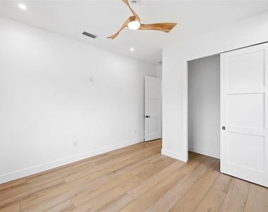 6325 11th Avenue S - Photo Thumbnail 50