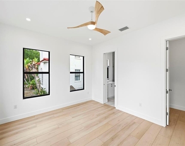 6325 11th Avenue S - Photo Thumbnail 35