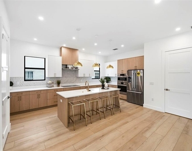 6325 11th Avenue S - Photo Thumbnail 12