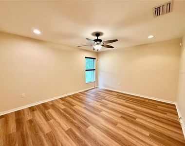6054 Merrifield Drive - Photo Thumbnail 18