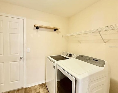 6054 Merrifield Drive - Photo Thumbnail 15