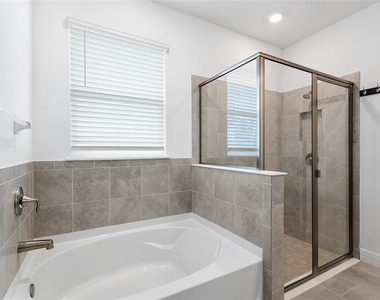 33034 Sand Creek Drive - Photo Thumbnail 24
