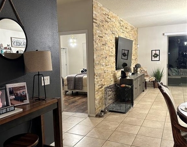 15541 Stone House Drive - Photo Thumbnail 22