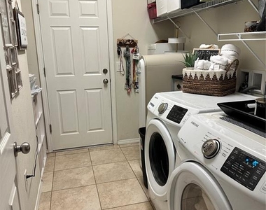 15541 Stone House Drive - Photo Thumbnail 25