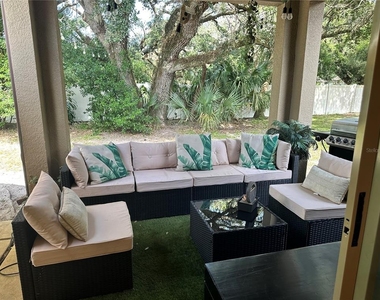 15541 Stone House Drive - Photo Thumbnail 6