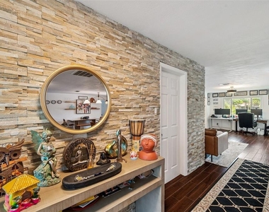 2420 Fairbanks Drive - Photo Thumbnail 28