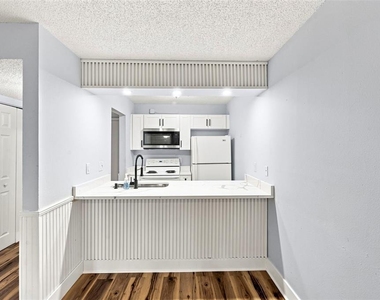 380 N Bayshore Boulevard - Photo Thumbnail 7