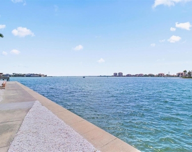 5220 Brittany Drive S - Photo Thumbnail 24