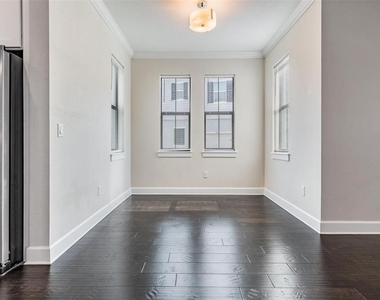 845 Aurora Way - Photo Thumbnail 7