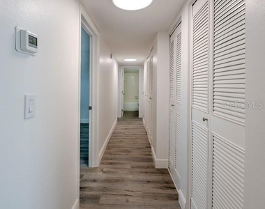 7401 Bay Island Drive S - Photo Thumbnail 18