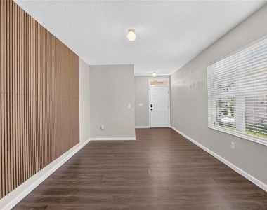 12035 Suburban Sunrise Street - Photo Thumbnail 6