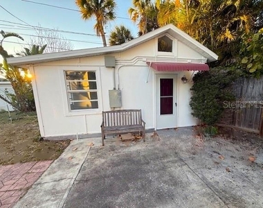 944 Bruce Avenue - Photo Thumbnail 44