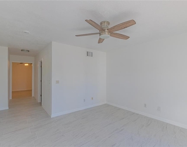 944 Bruce Avenue - Photo Thumbnail 20