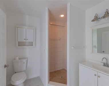 944 Bruce Avenue - Photo Thumbnail 17