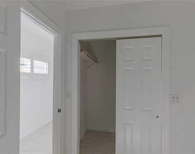 944 Bruce Avenue - Photo Thumbnail 10