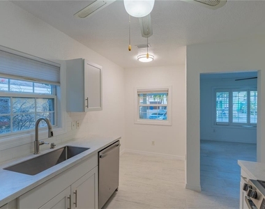 944 Bruce Avenue - Photo Thumbnail 28
