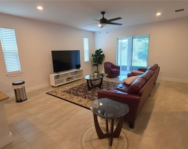 1170 Arisha Dr - Photo Thumbnail 4