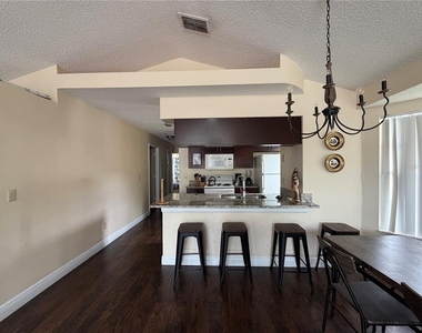 2040 Royal Bay Boulevard - Photo Thumbnail 4