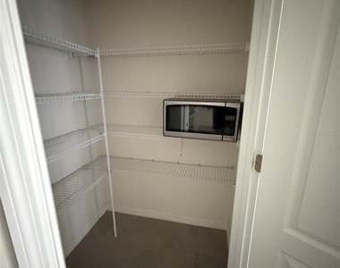 801 Baylor Drive - Photo Thumbnail 22