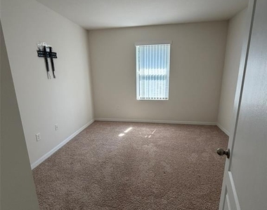 801 Baylor Drive - Photo Thumbnail 50