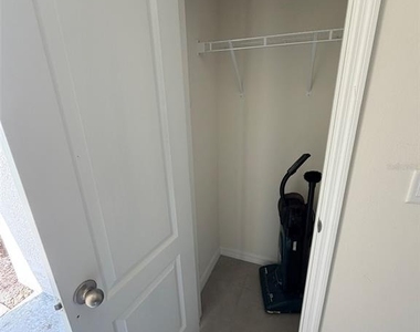 801 Baylor Drive - Photo Thumbnail 10