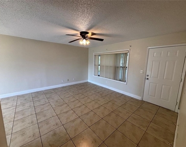 710 Bunker Lane - Photo Thumbnail 9