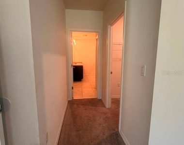 948 Summer Glen Drive - Photo Thumbnail 22