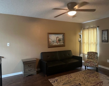 600 Cranes Way - Photo Thumbnail 16