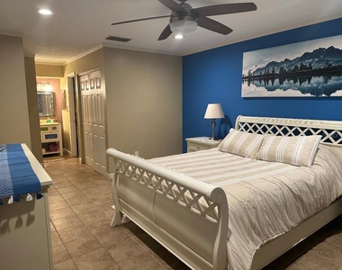 600 Cranes Way - Photo Thumbnail 12