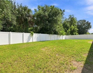 1010 Mayfair Place - Photo Thumbnail 37