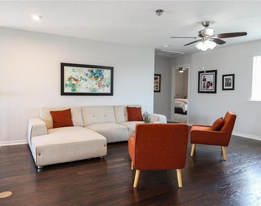5416 Carrara Court - Photo Thumbnail 25