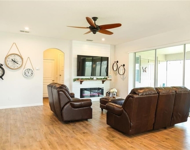 5416 Carrara Court - Photo Thumbnail 17