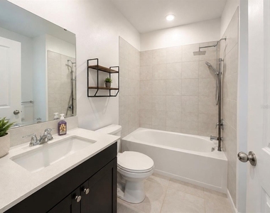 672 Sand Pine Lane - Photo Thumbnail 10