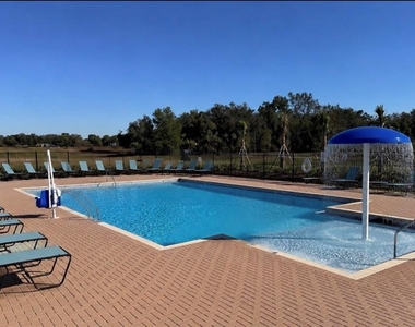 672 Sand Pine Lane - Photo Thumbnail 18