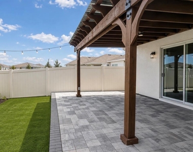 672 Sand Pine Lane - Photo Thumbnail 13