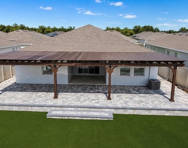 672 Sand Pine Lane - Photo Thumbnail 15