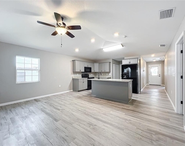 7091 Tamarind Way - Photo Thumbnail 1