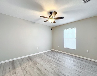 7091 Tamarind Way - Photo Thumbnail 14